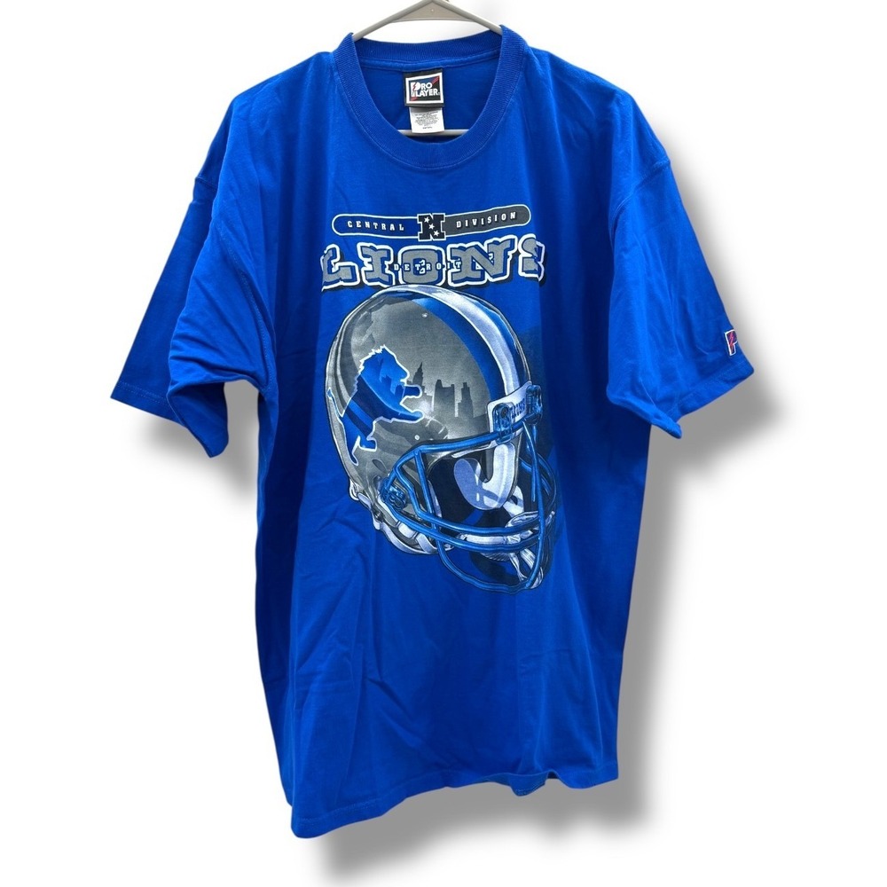 Vintage Detroit Lions NFL Helmet Graphic T Shirt Mens XL Pro Layer Blue Football